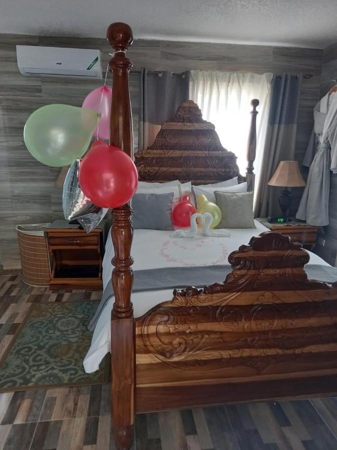 Windbreak Villa Buff Bay Екстер'єр фото